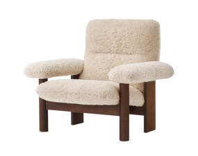 Kreslo Brasilia Lounge Chair, Sheepskin nature/dark stained oak