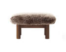 Ottoman Brasilia, Sheepskin sahara/dark stained oak