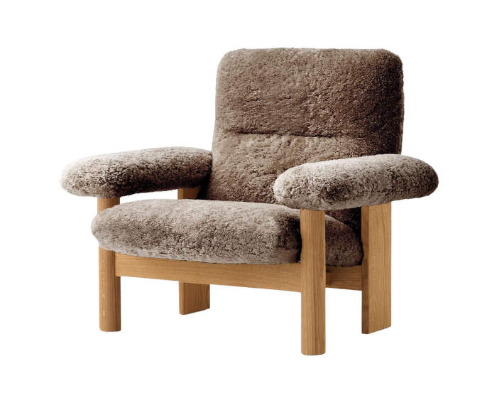 Kreslo Brasilia Lounge Chair, Sheepskin sahara/natural oak