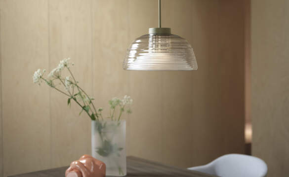 Závesné lampy Two-Layer Pendand od Muuto